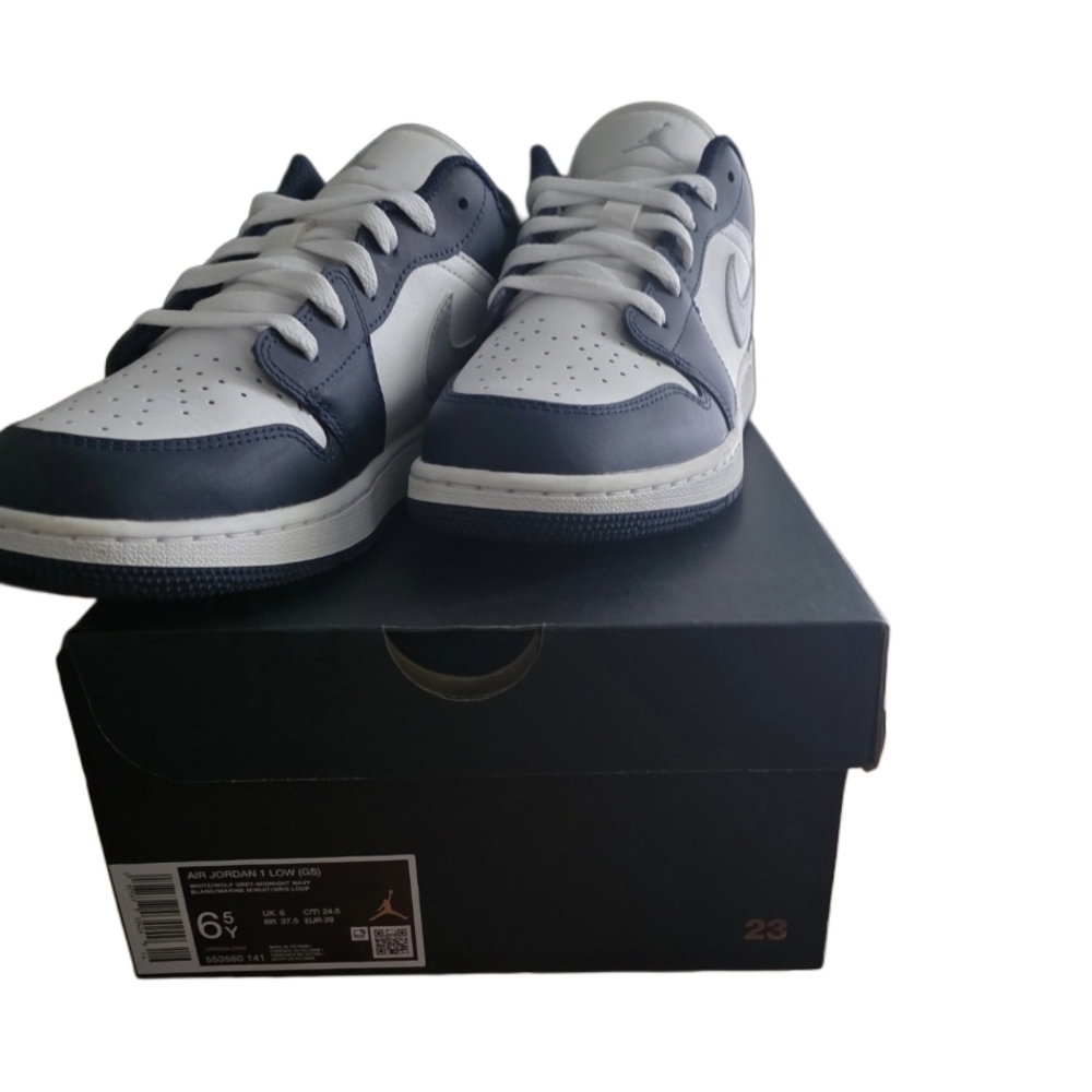 White and Blue Low-Top Sneakers with Classic Design